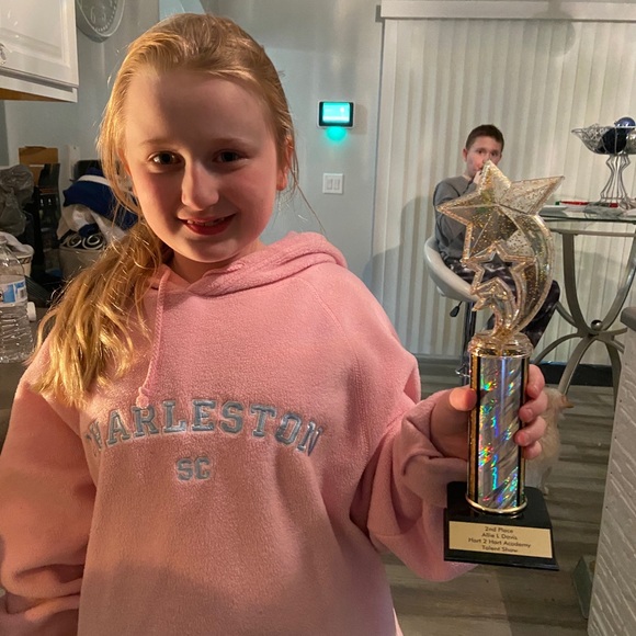 Meet your Posher, Kristin - Picture 6 of 7